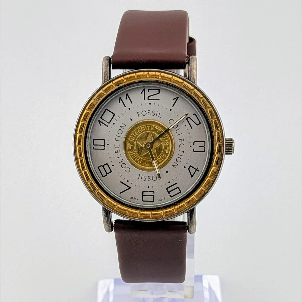 1980s Vintage Fossil Collection Quartz Watch Gold Medallion Dial Leather 36mm